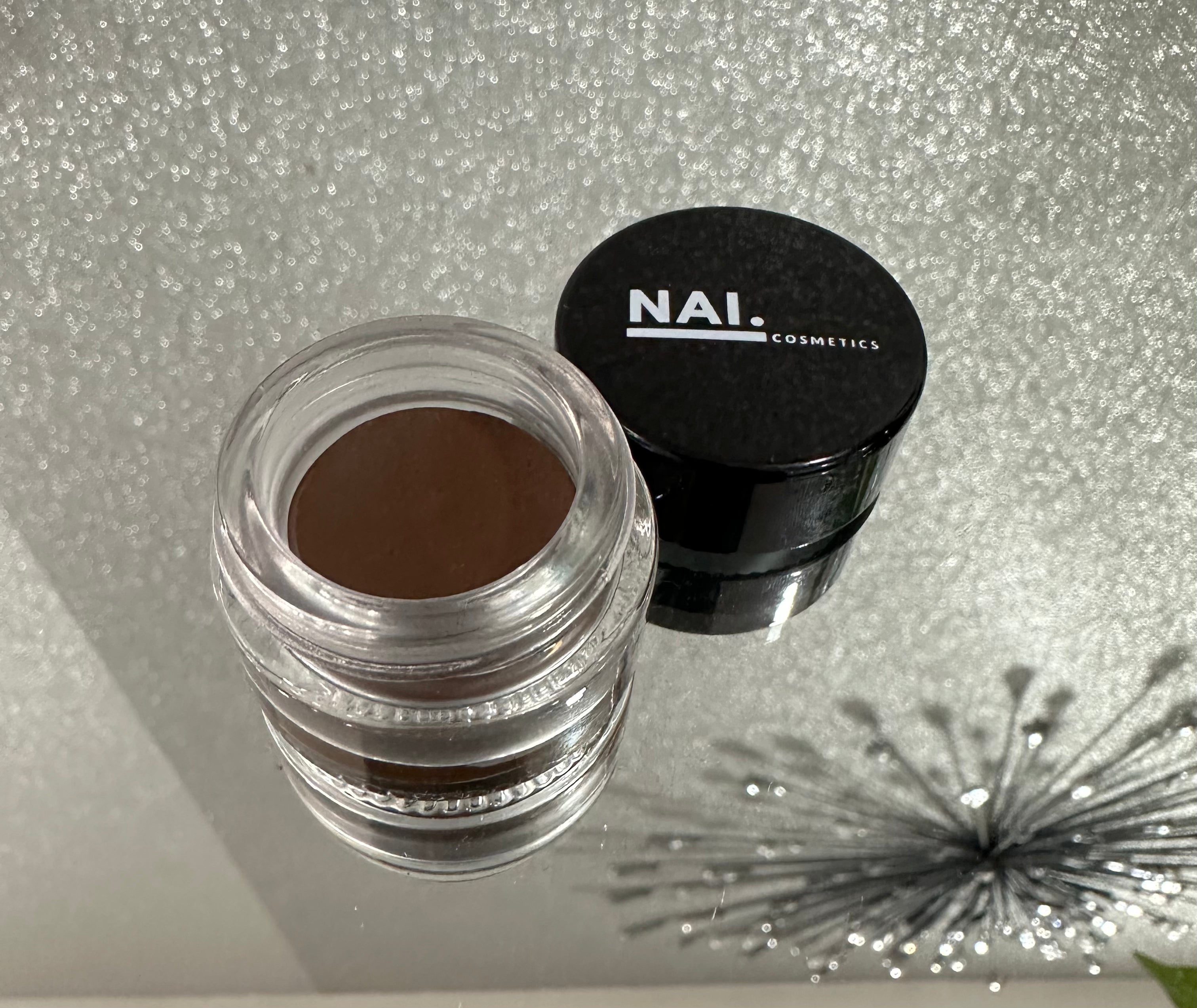 “Stay Put” Brow Gel-ade