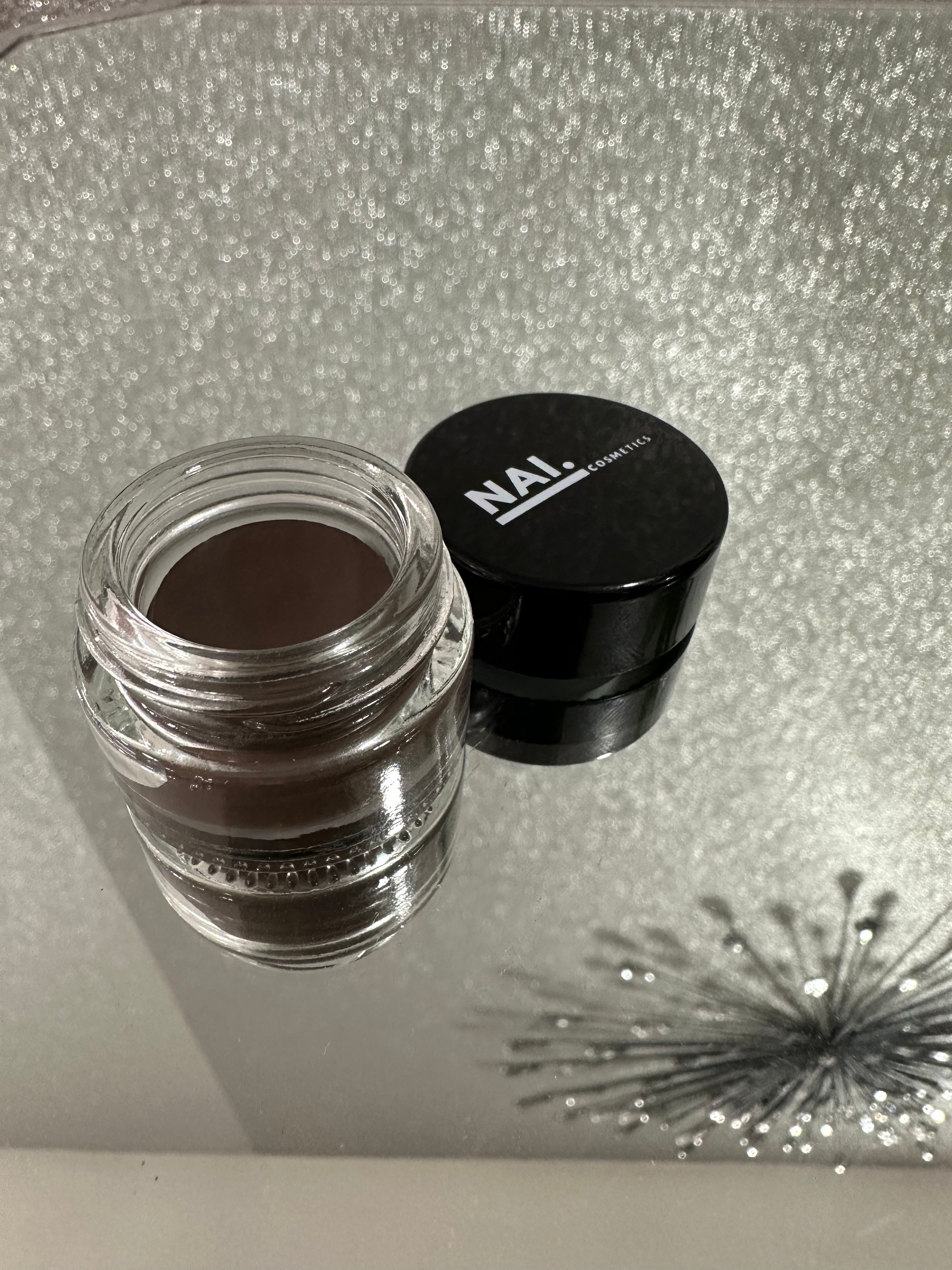 “Stay Put” Brow Gel-ade