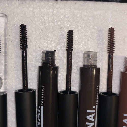 “Stay Put” Brow Gel